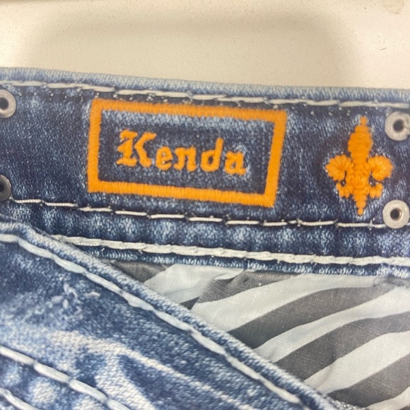 Rock Revival Distressed Denim Jeans - Picture 10 of 12